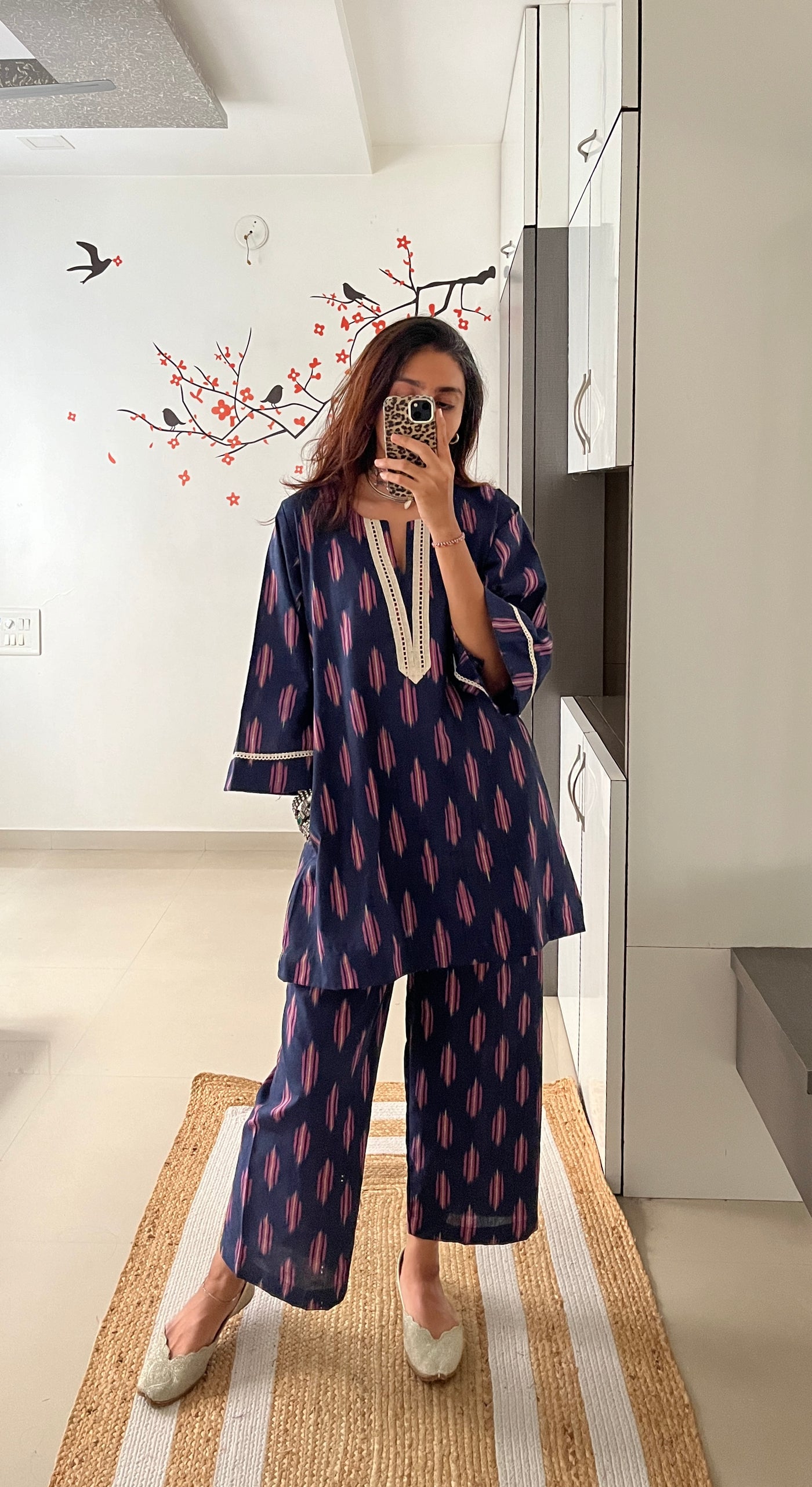 Vidhya  ikkat coords